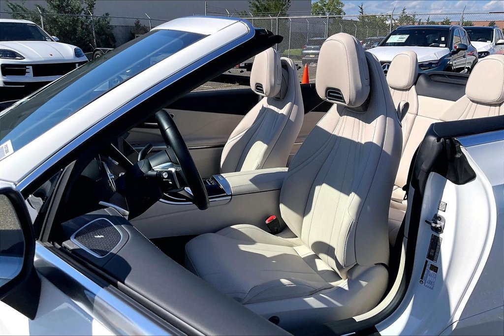 Certified 2024 Mercedes-Benz CLE 300 4MATIC Cabriolet image 17