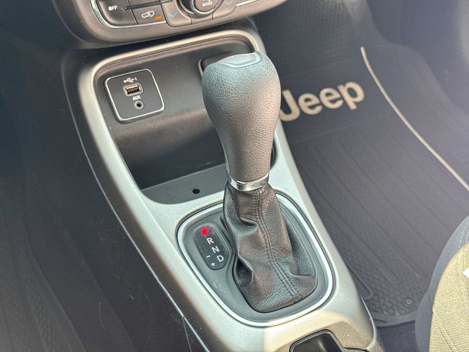 Used 2019 Jeep Compass Sport FWD image 31