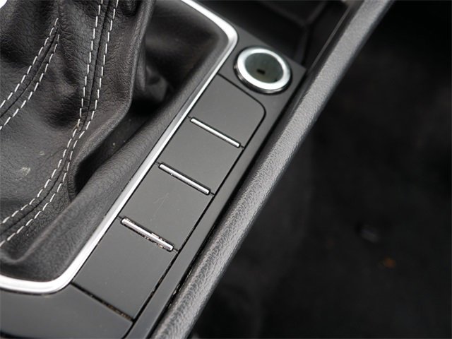 Certified 2024 Volkswagen Jetta S image 30