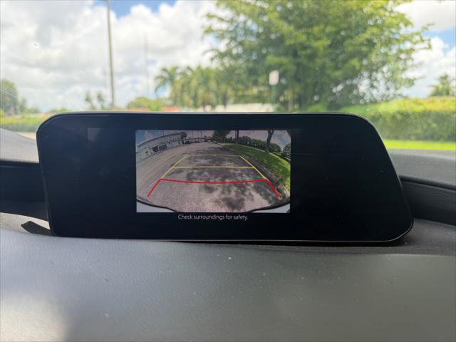Used 2023 MAZDA MAZDA3 s FWD image 22