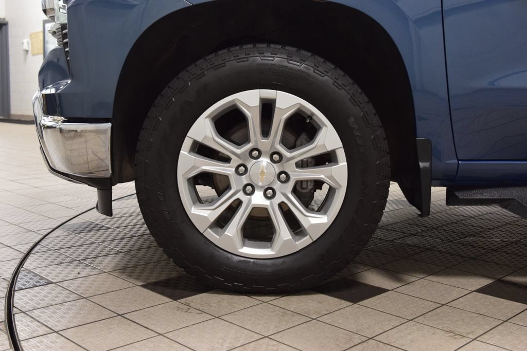 Used 2024 Chevrolet Silverado 1500 LTZ w/ LTZ Premium Package AWD/4WD image 28