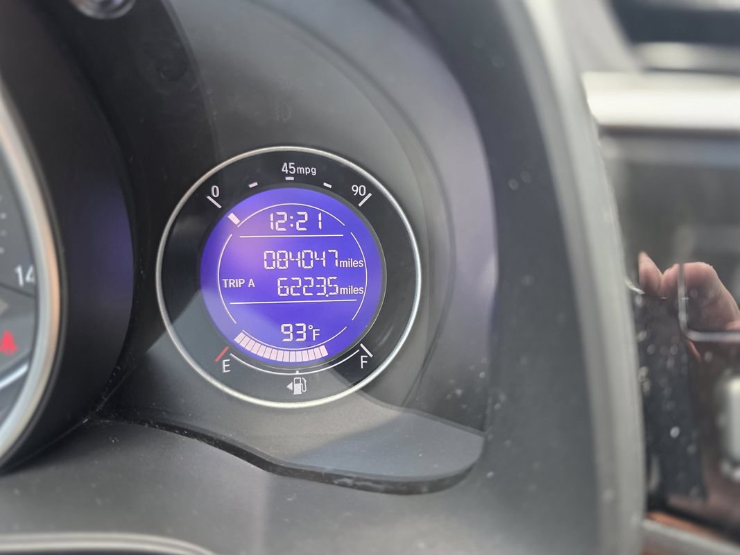Used 2015 Honda Fit EX image 37