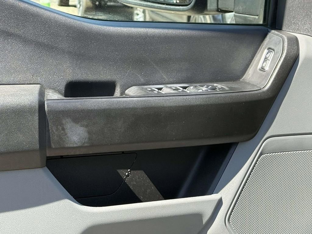 Used 2023 Ford F350 XL image 25