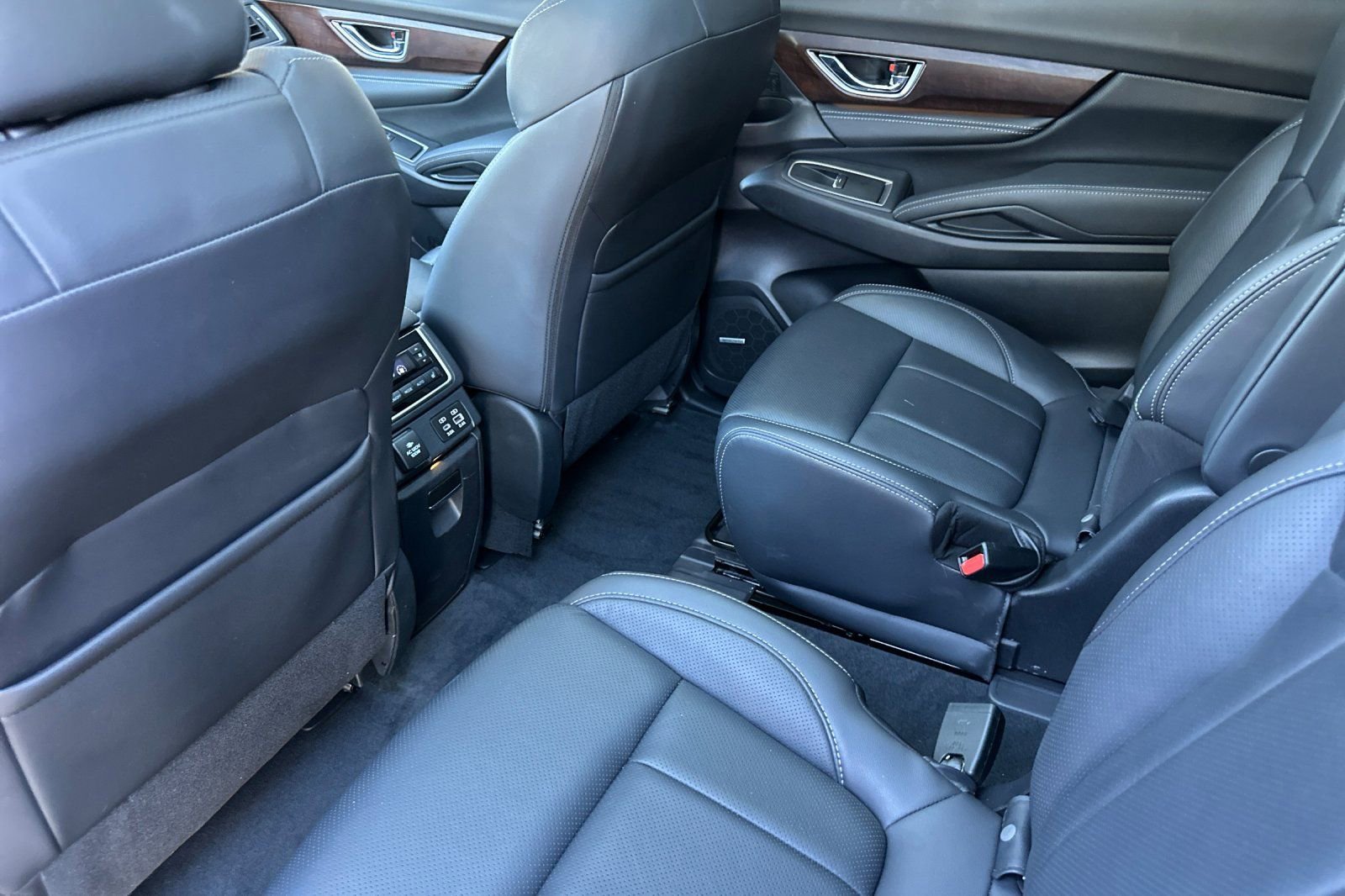 Certified 2024 Subaru Ascent Touring image 13