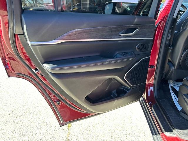 Used 2021 Jeep Grand Cherokee L Limited w/ Trailer Tow Group (B) image 13