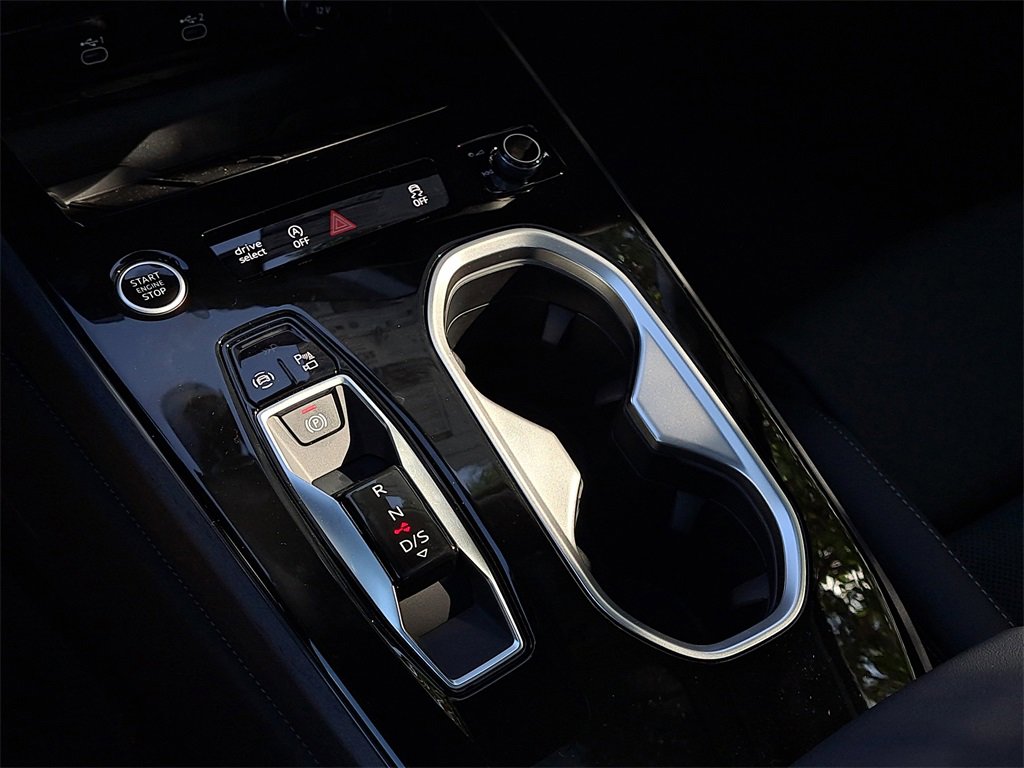 New 2026 Audi A6 Premium image 14