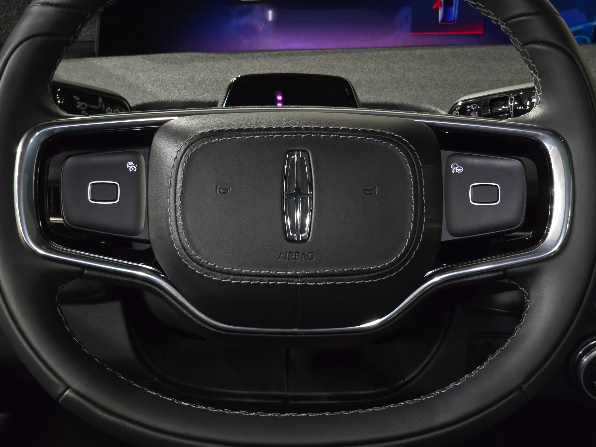 New 2025 Lincoln Navigator Reserve image 37