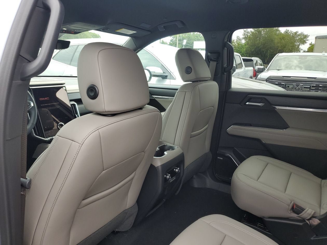 New 2026 GMC Acadia Elevation w/ Black Edition FWD image 10