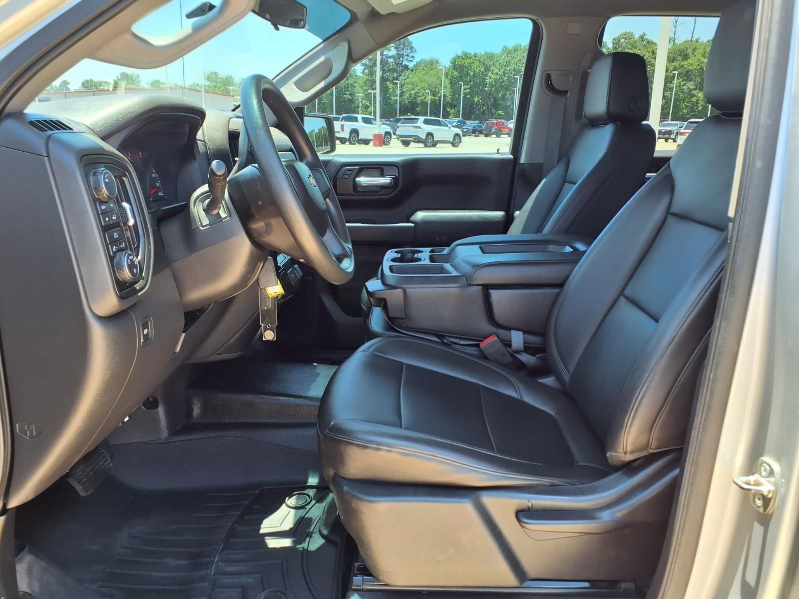 Used 2020 Chevrolet Silverado 1500 W/T w/ WT Value Package AWD/4WD image 16