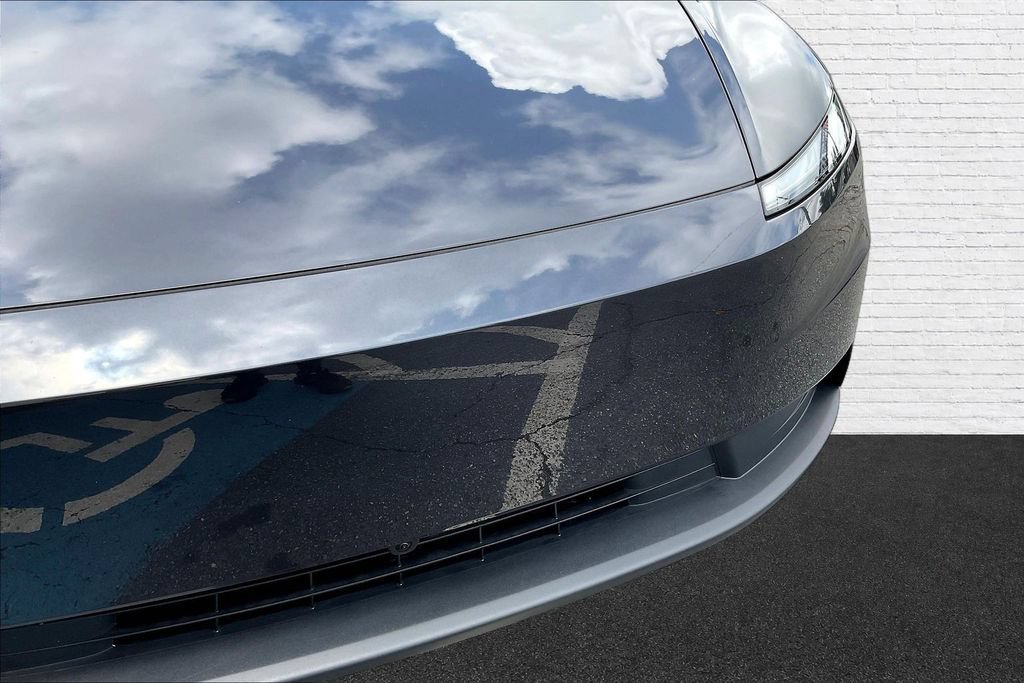 Used 2026 Tesla Model Y 2WD image 28