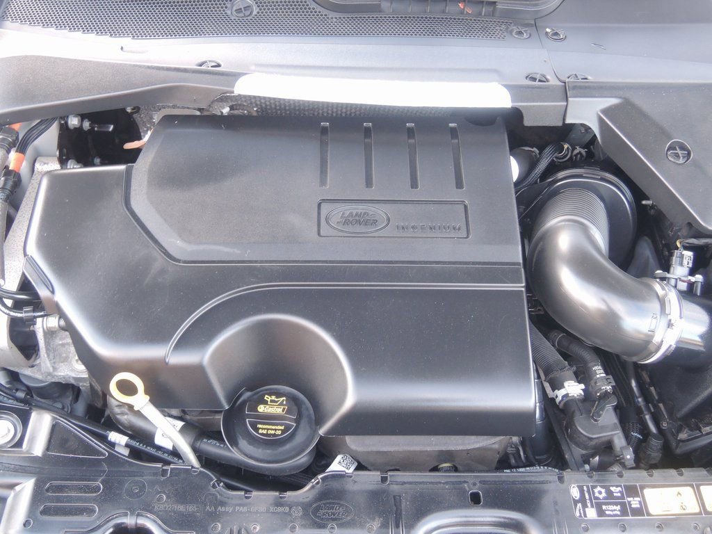 Used 2022 Land Rover Range Rover Evoque R-Dynamic S image 38