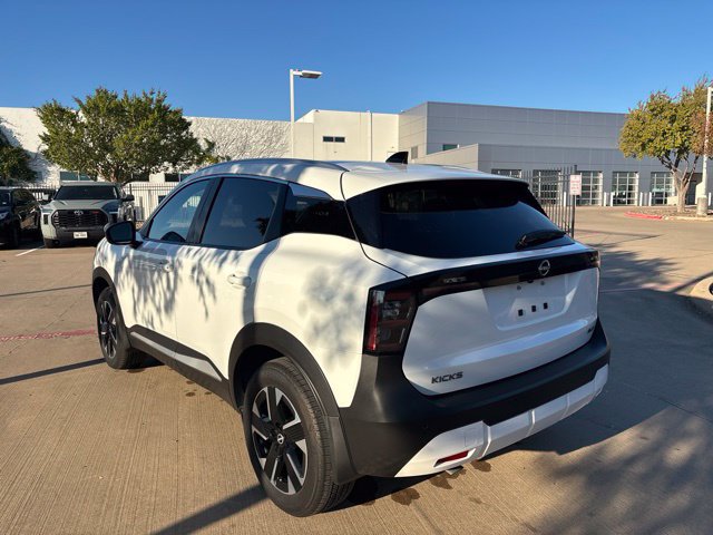 Used 2026 Nissan Kicks SV w/ SV Premium Package AWD/4WD image 7