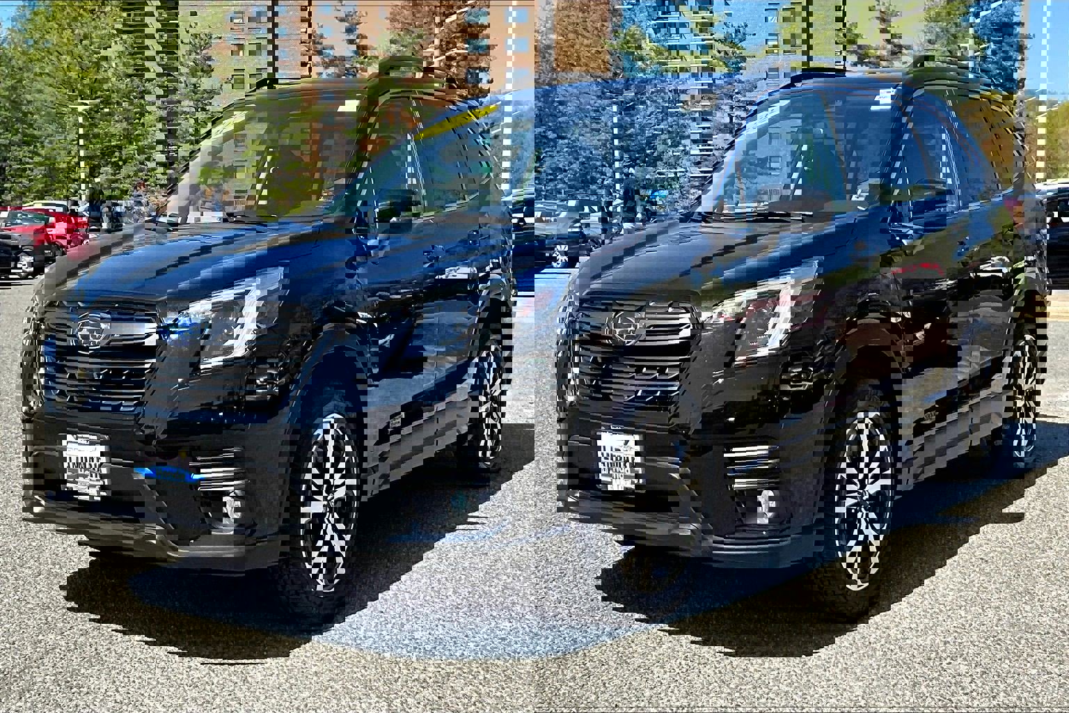 Used 2022 Subaru Forester Limited image 1