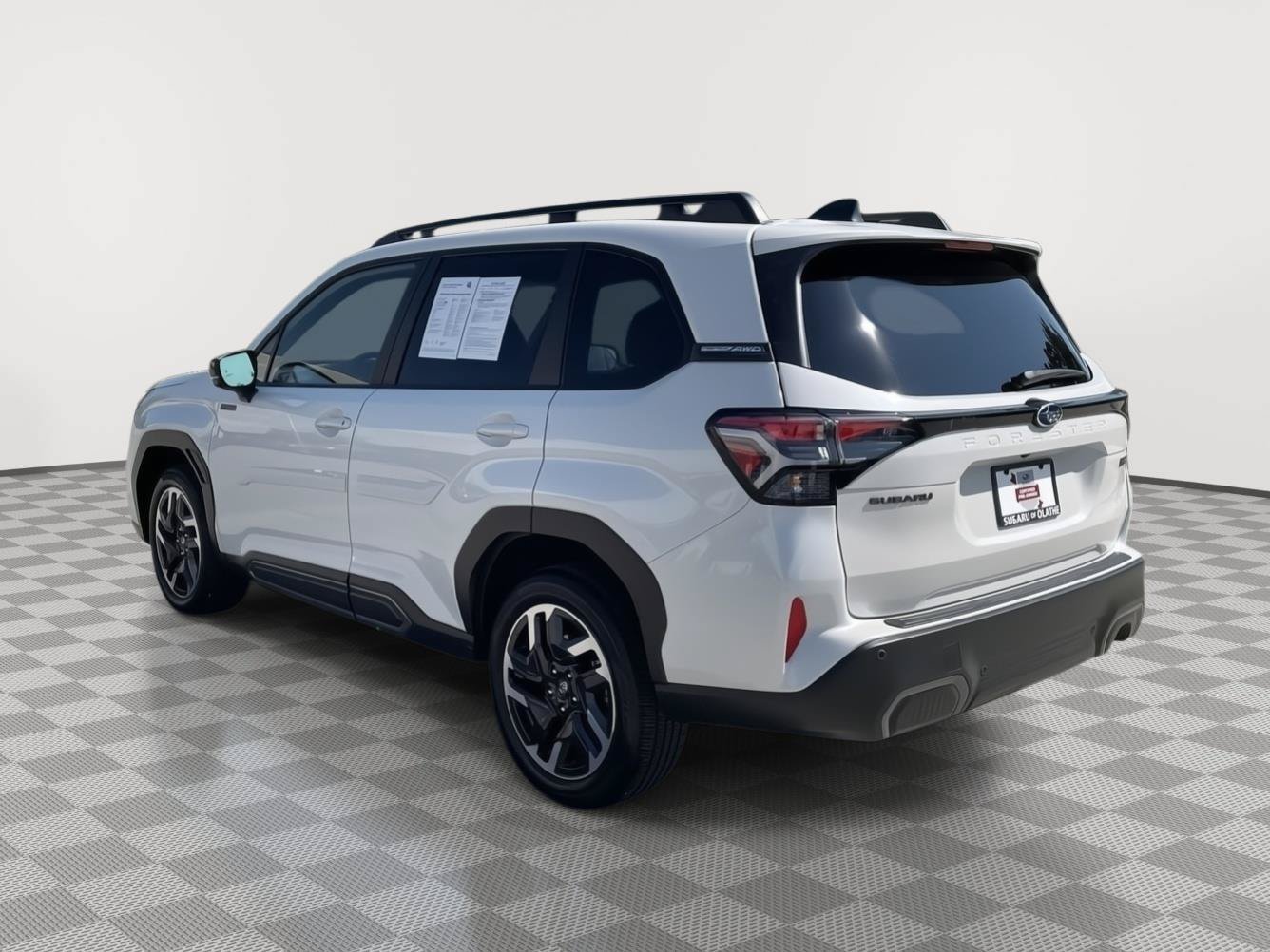 Used 2025 Subaru Forester Limited w/ Popular Package AWD/4WD image 13