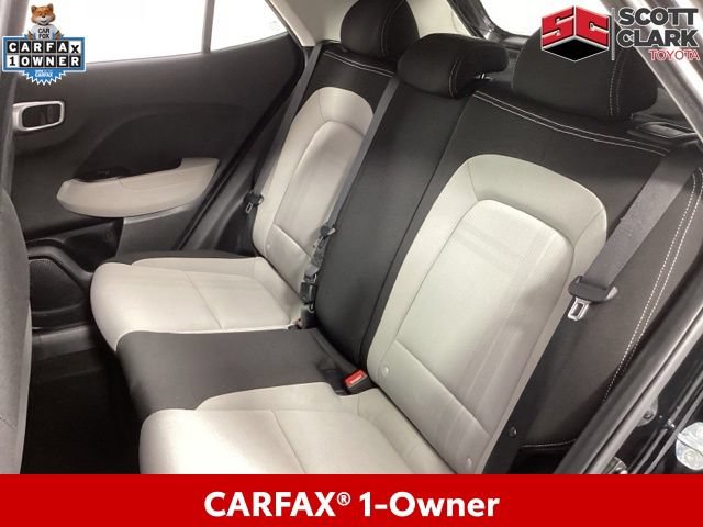 Used 2021 Hyundai Venue SEL w/ Cargo Package FWD image 16