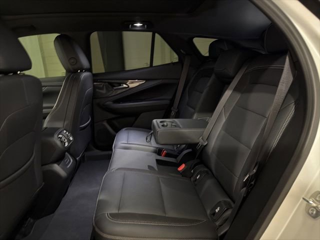 Used 2024 Chevrolet Blazer EV LT image 18