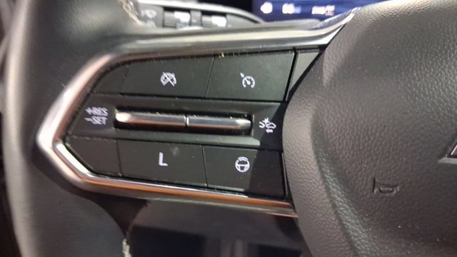 Used 2024 Chevrolet Traverse Z71 w/ Enhanced Driving Package AWD/4WD image 33