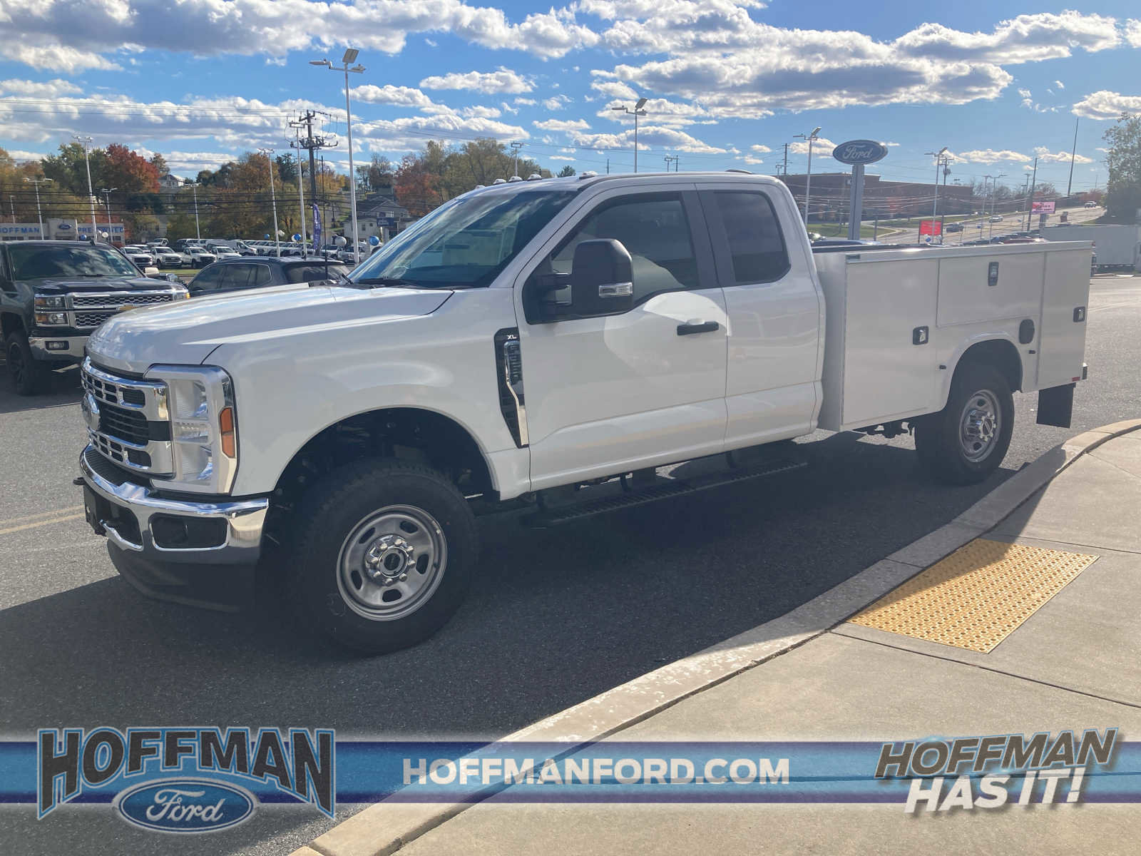 New 2025 Ford F350 XL w/ XL Chrome Package image 4
