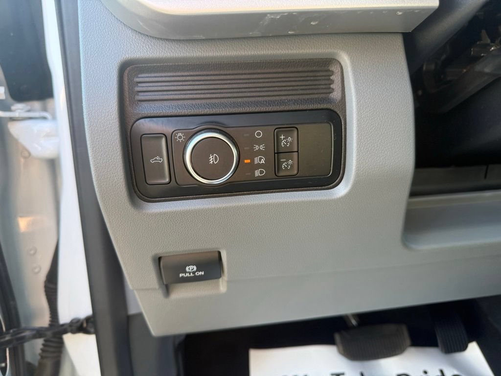 Certified 2025 Ford F350 XLT AWD/4WD image 23
