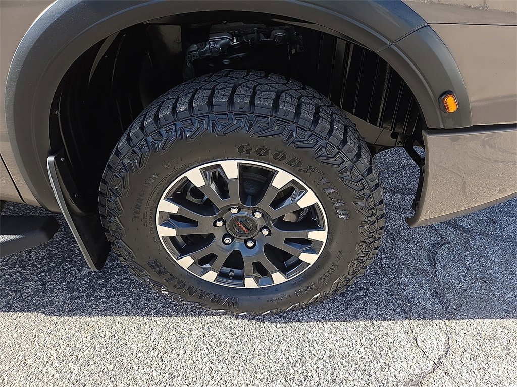 Used 2021 Nissan Titan PRO-4X w/ Off Road Protection Package image 7