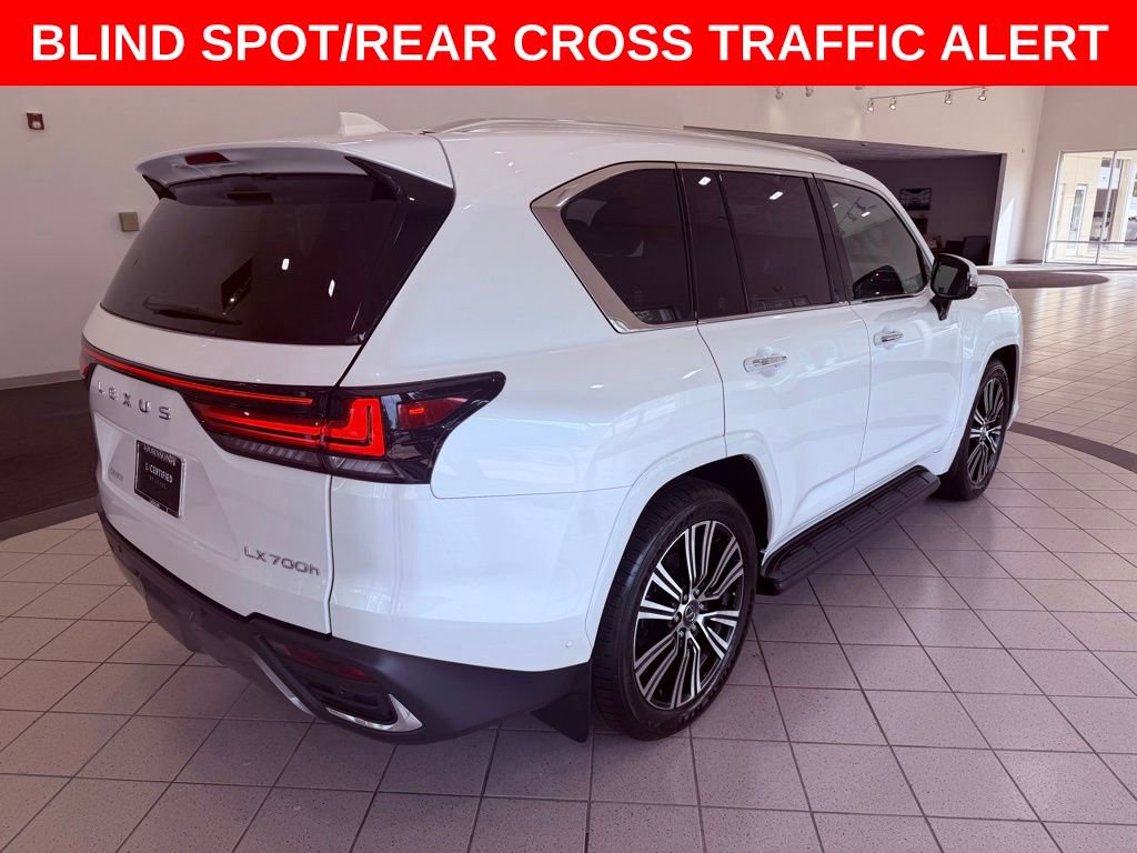 Certified 2026 Lexus LX 700h Luxury AWD/4WD image 8