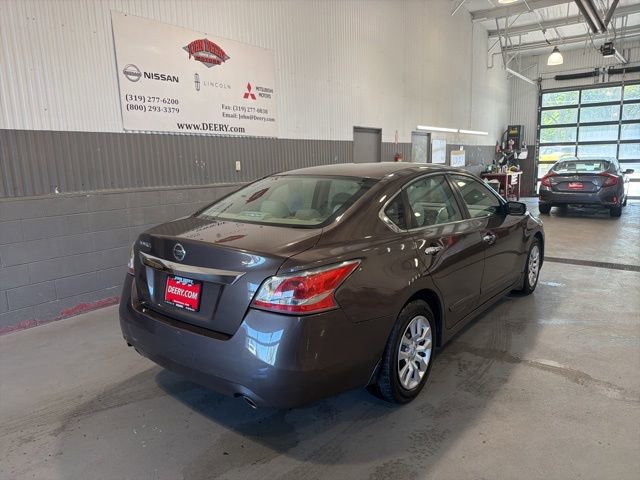 Used 2015 Nissan Altima 2.5 S w/ Power Driver Seat Package FWD image 3