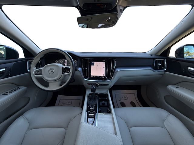 Used 2020 Volvo S60 T6 Momentum w/ Protection Package Premier image 30