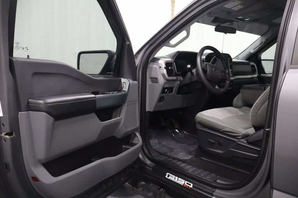 Used 2023 Ford F150 XLT image 10
