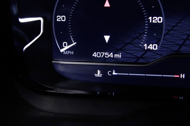 Used 2023 GMC Yukon Denali image 28