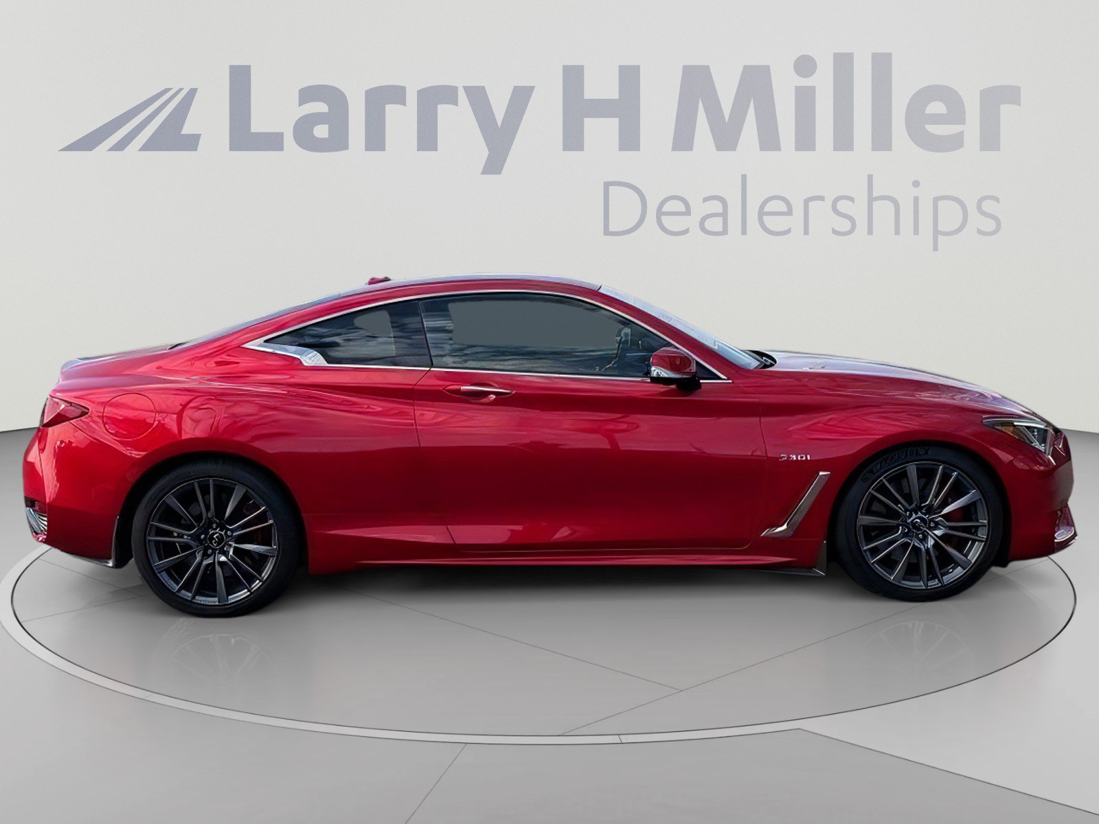Used 2017 INFINITI Q60 Red Sport 400 RWD image 6