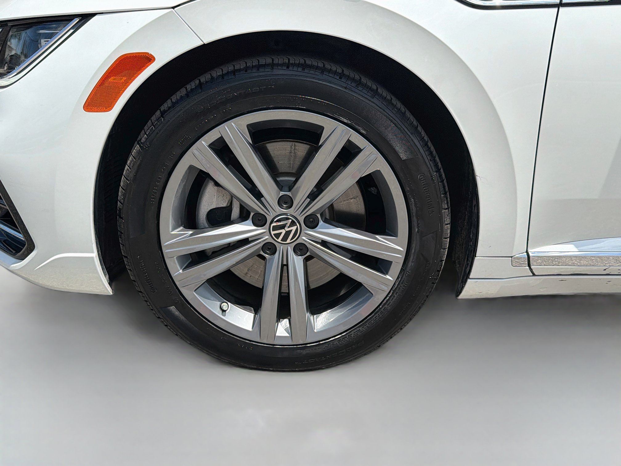 Certified 2023 Volkswagen Arteon SE FWD image 40