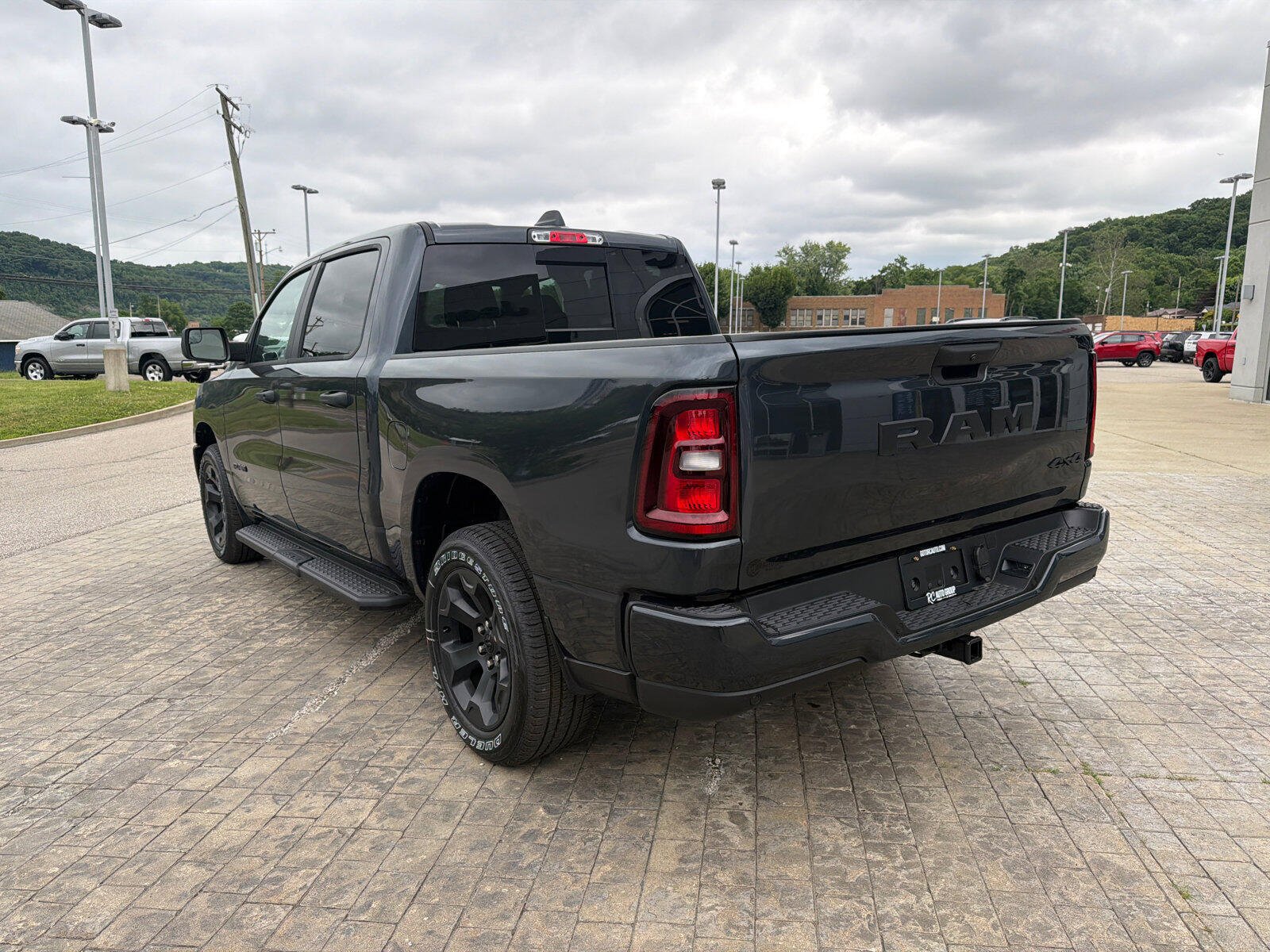 New 2026 RAM 1500 Express AWD/4WD image 6
