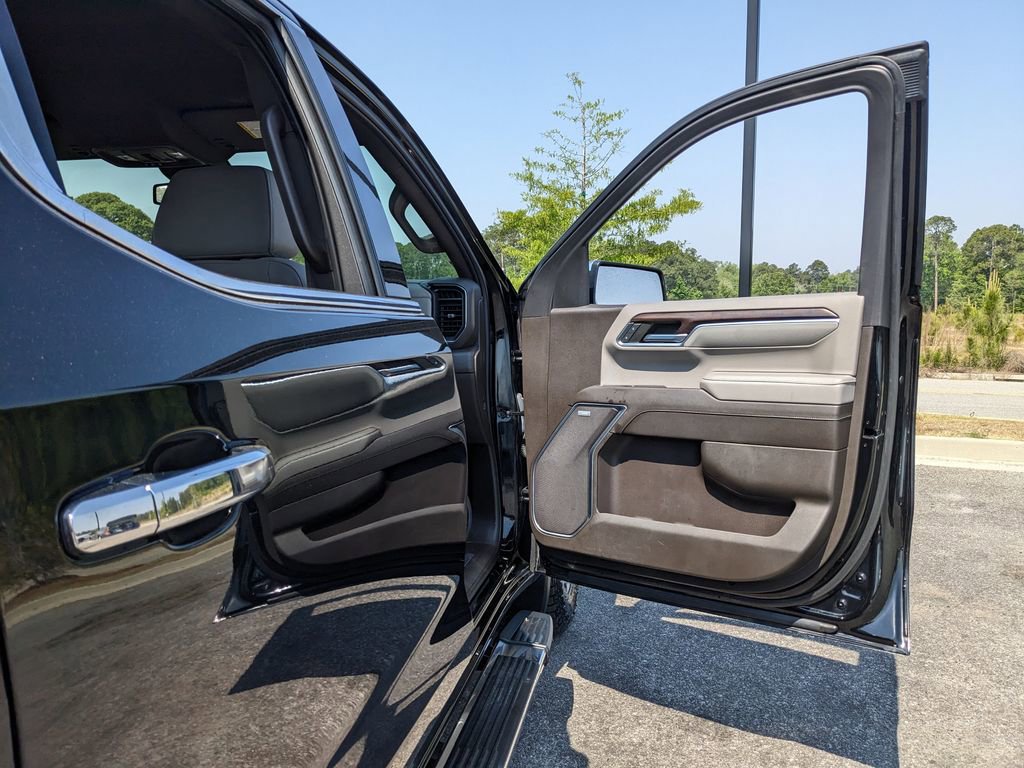 Used 2022 GMC Sierra 1500 SLT w/ SLT Convenience Package AWD/4WD image 62