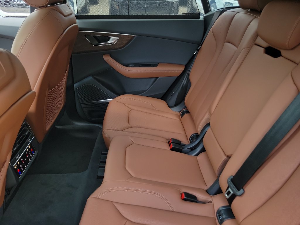 New 2027 Audi Q8 Premium Plus AWD/4WD image 26