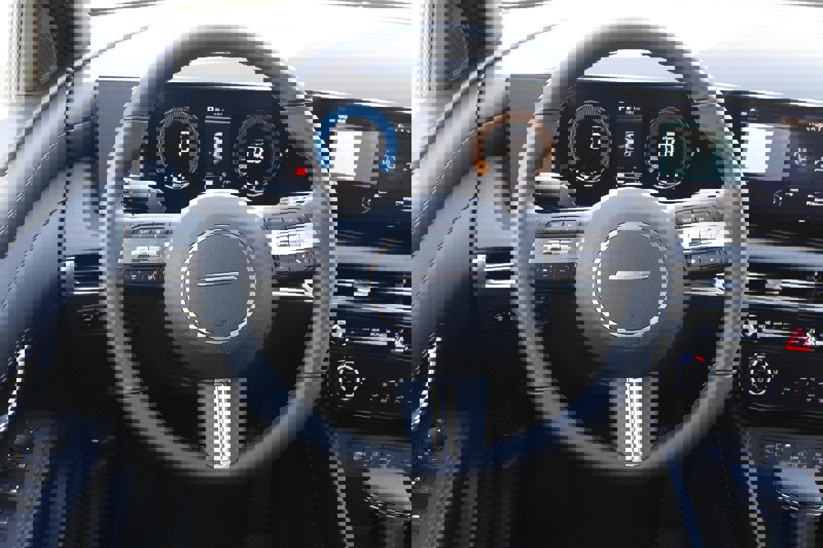 New 2025 Hyundai Tucson XRT image 18