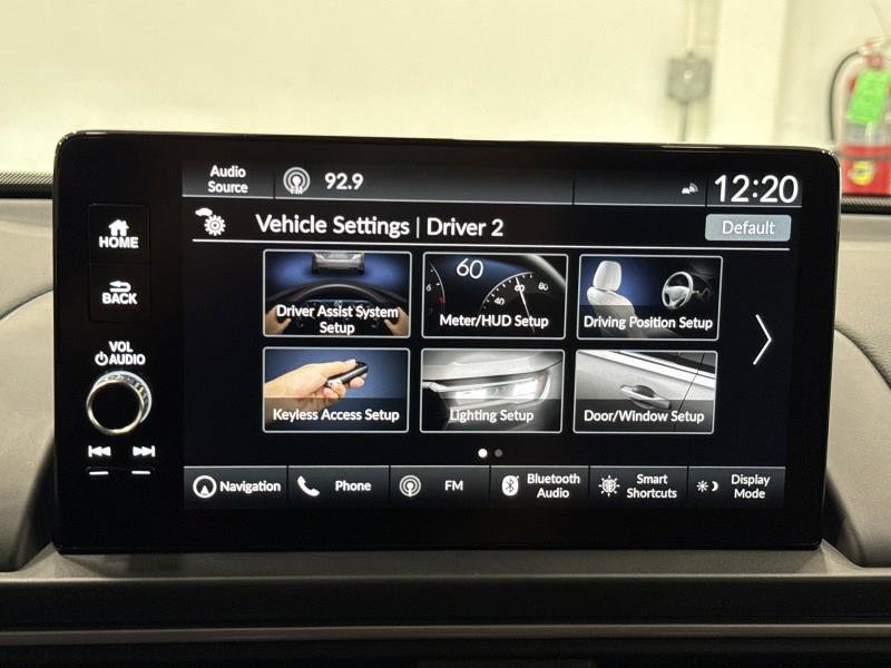Used 2025 Honda Pilot Elite image 24
