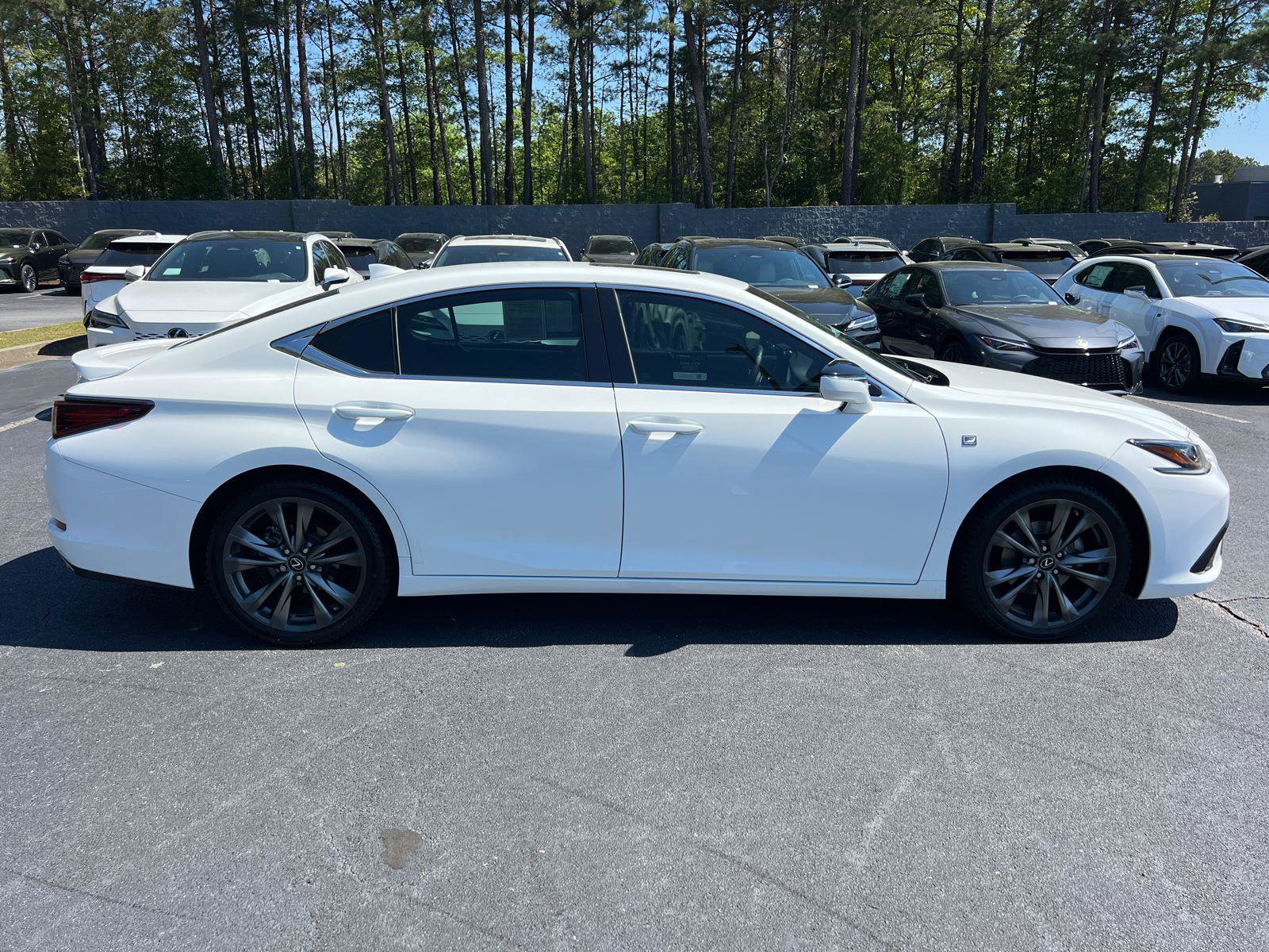 Used 2019 Lexus ES 350 F Sport w/ Accessory Package image 5