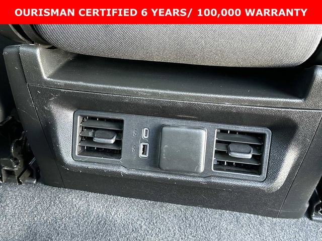Used 2023 Chevrolet Silverado 1500 LT AWD/4WD image 13
