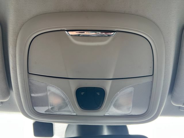 Used 2022 Jeep Cherokee Latitude AWD/4WD image 34
