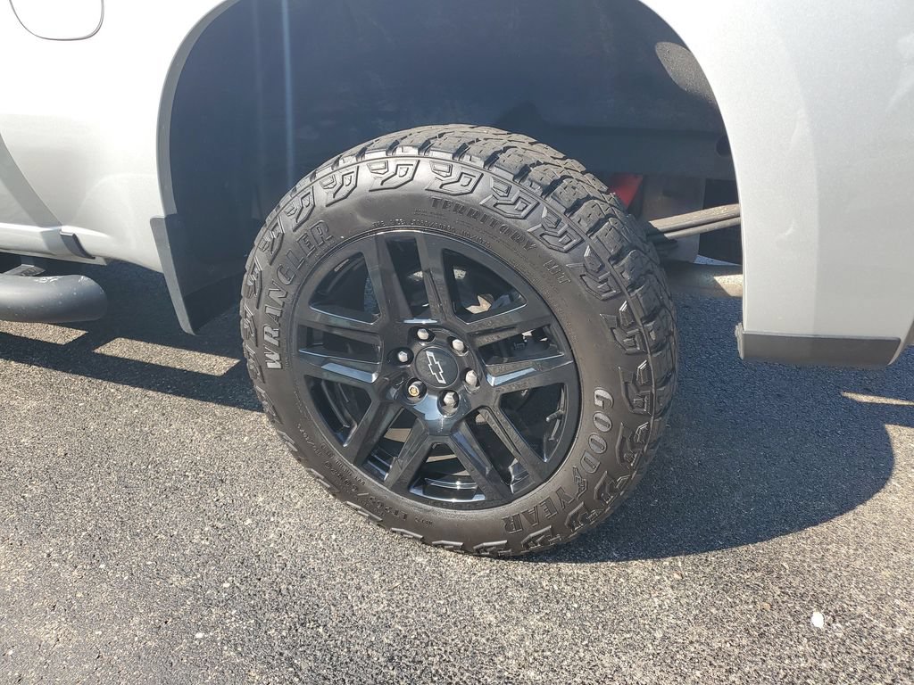 Used 2021 Chevrolet Silverado 1500 LT Trail Boss w/ Bed Protection Package AWD/4WD image 25