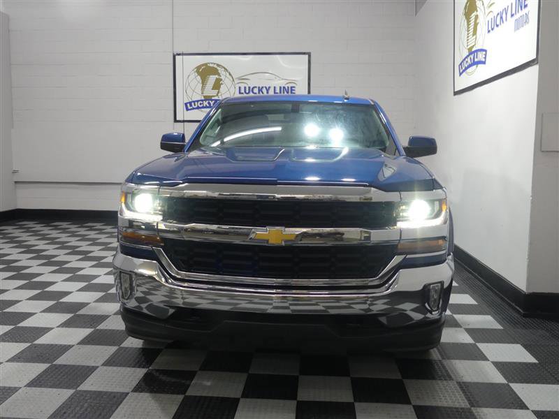 Used 2019 Chevrolet Silverado 1500 LT w/ All Star Edition AWD/4WD image 2