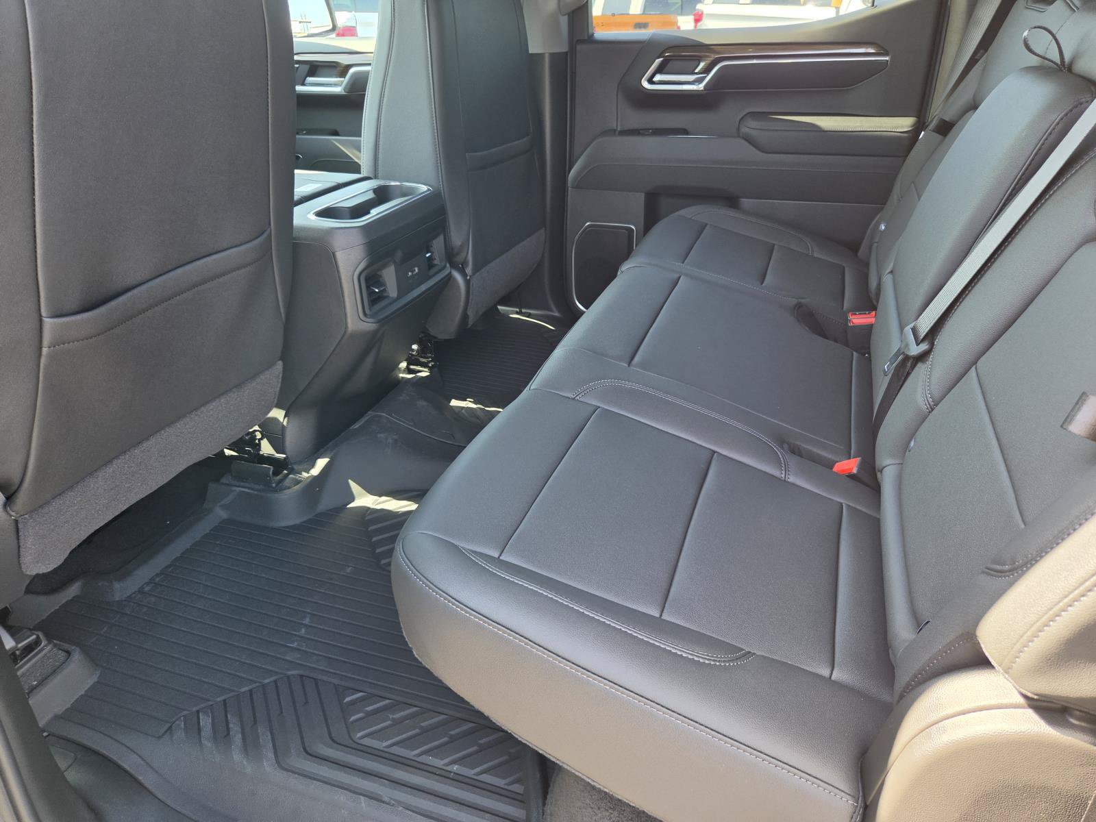 New 2026 Chevrolet Silverado 1500 RST w/ Z71 Off-Road Package AWD/4WD image 13