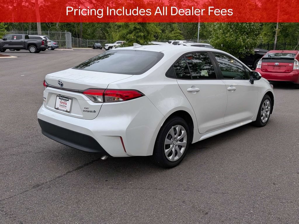 Certified 2024 Toyota Corolla LE FWD image 5