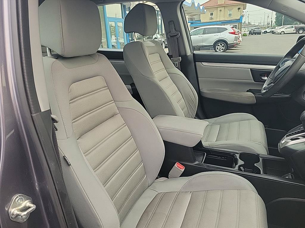 Used 2017 Honda CR-V LX image 25