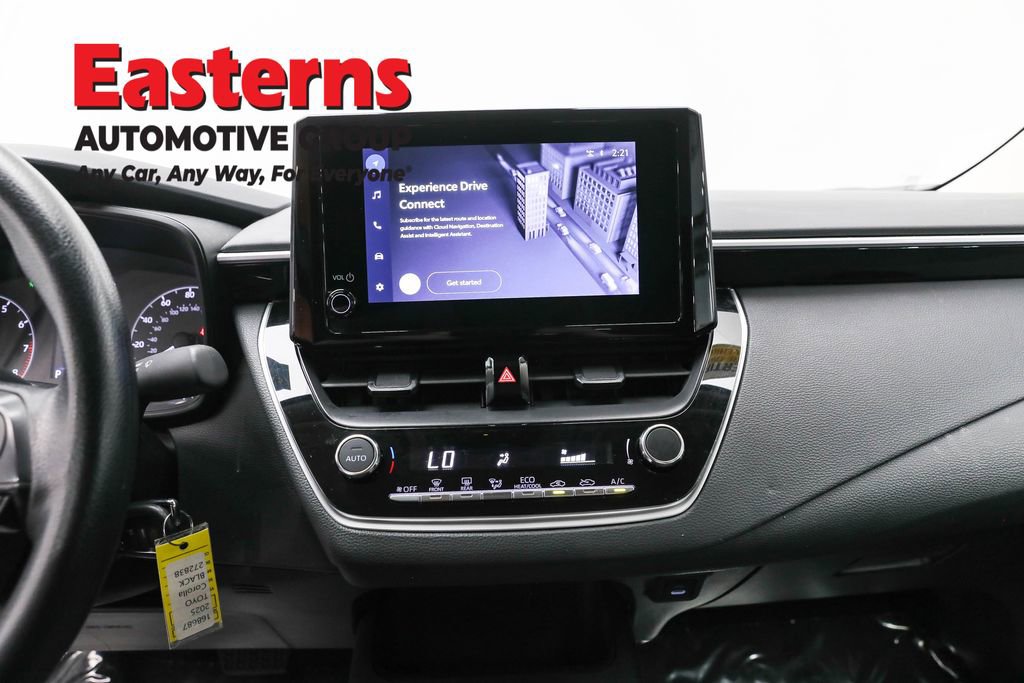 Used 2025 Toyota Corolla LE image 13