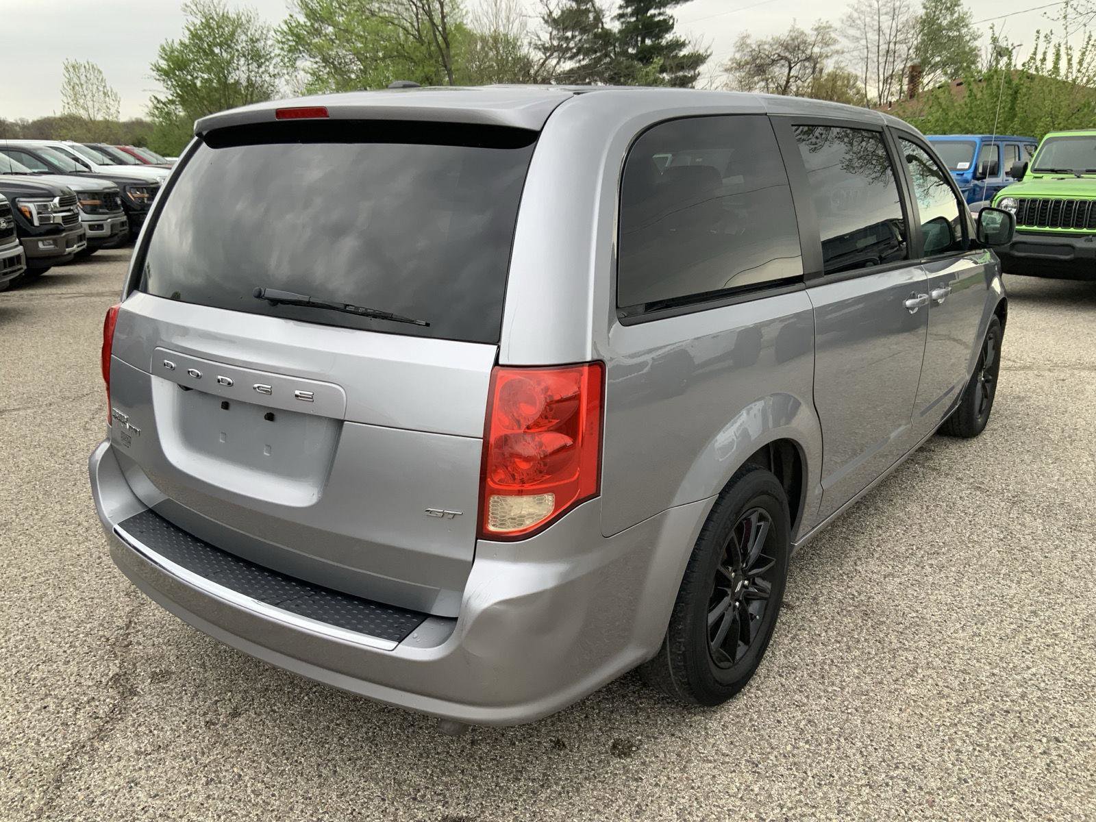 Used 2020 Dodge Grand Caravan GT image 13