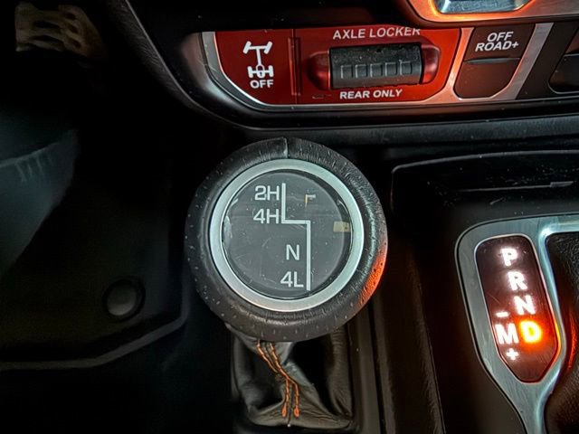 Used 2024 Jeep Wrangler Willys image 29