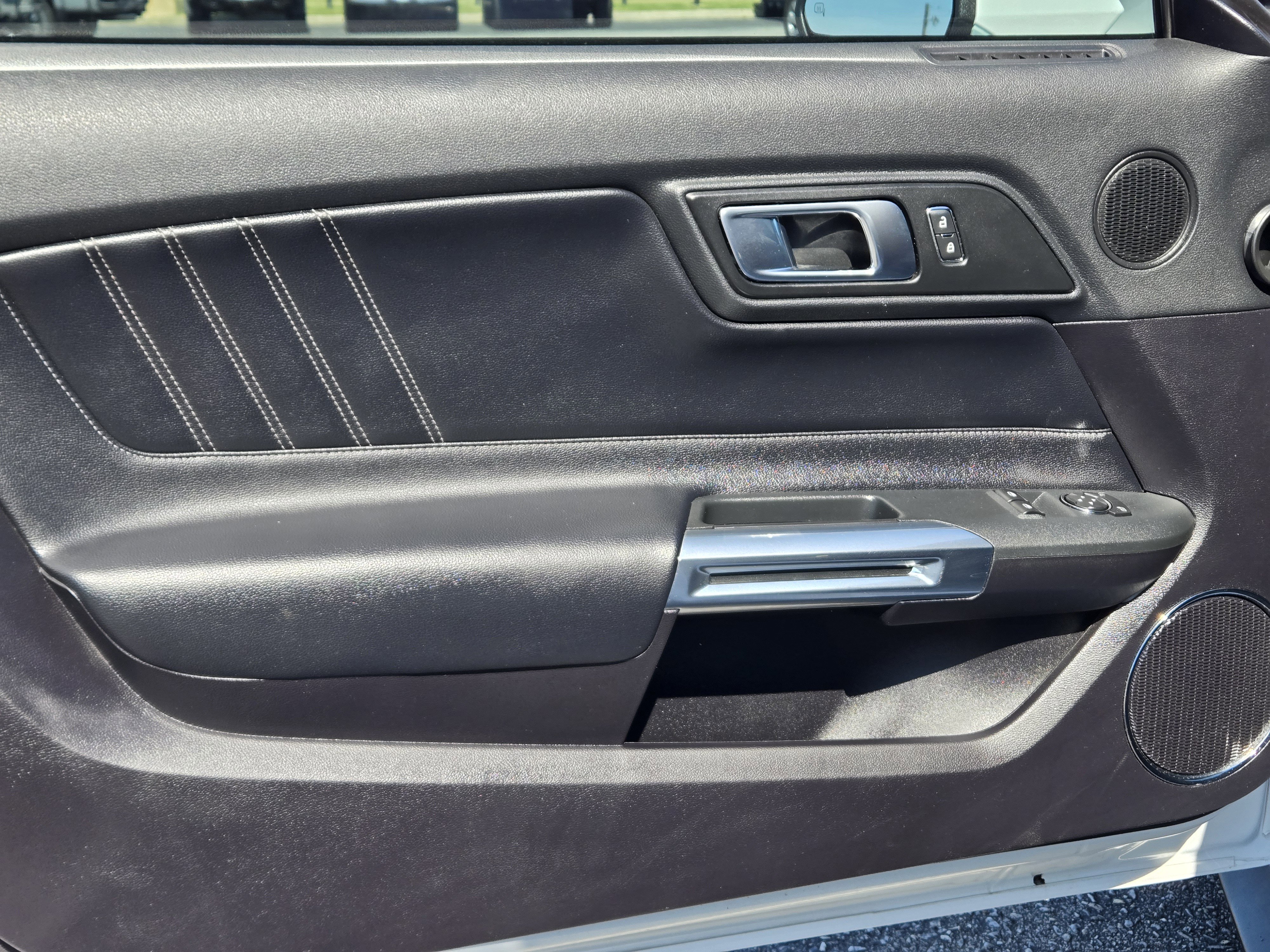 Used 2019 Ford Mustang GT Premium w/ GT Performance Package image 13