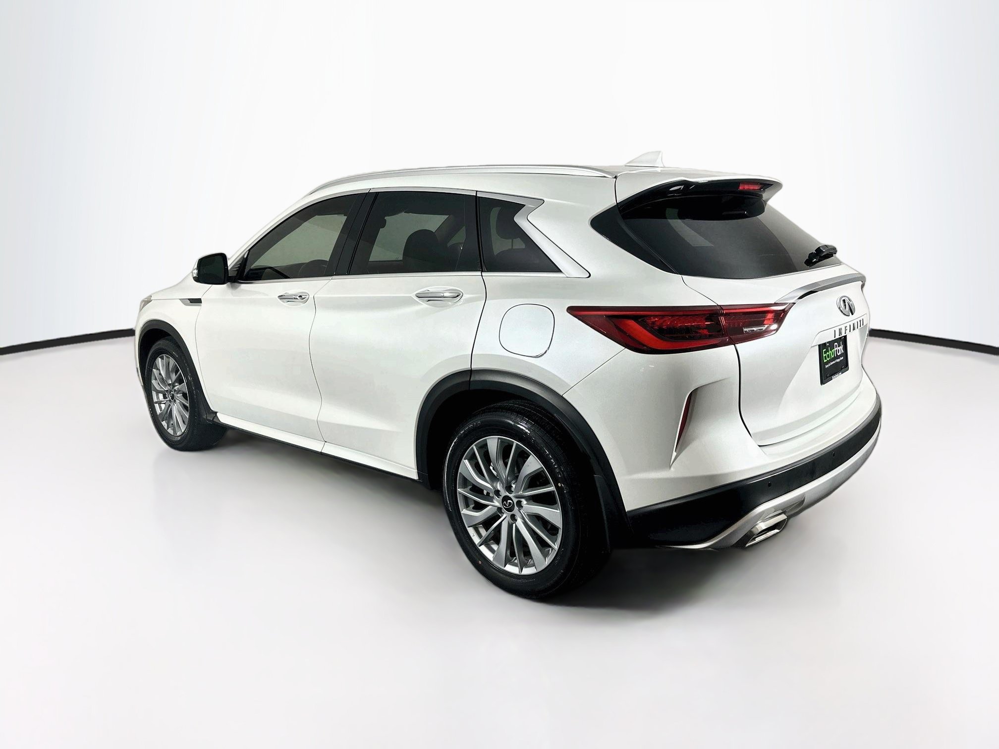 Used 2024 INFINITI QX50 Luxe FWD image 5