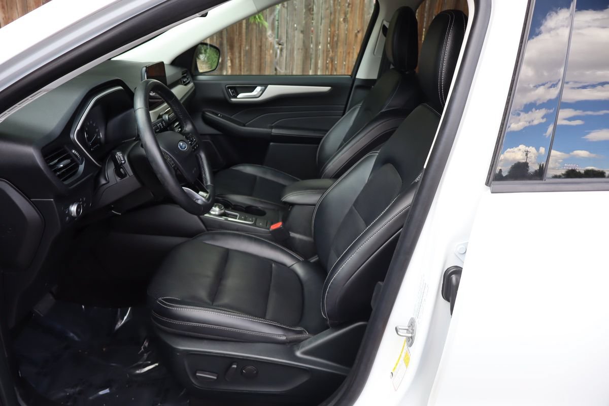 Used 2021 Ford Escape SEL FWD image 19